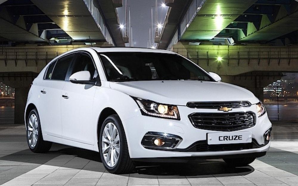 xe chevrolet cruze